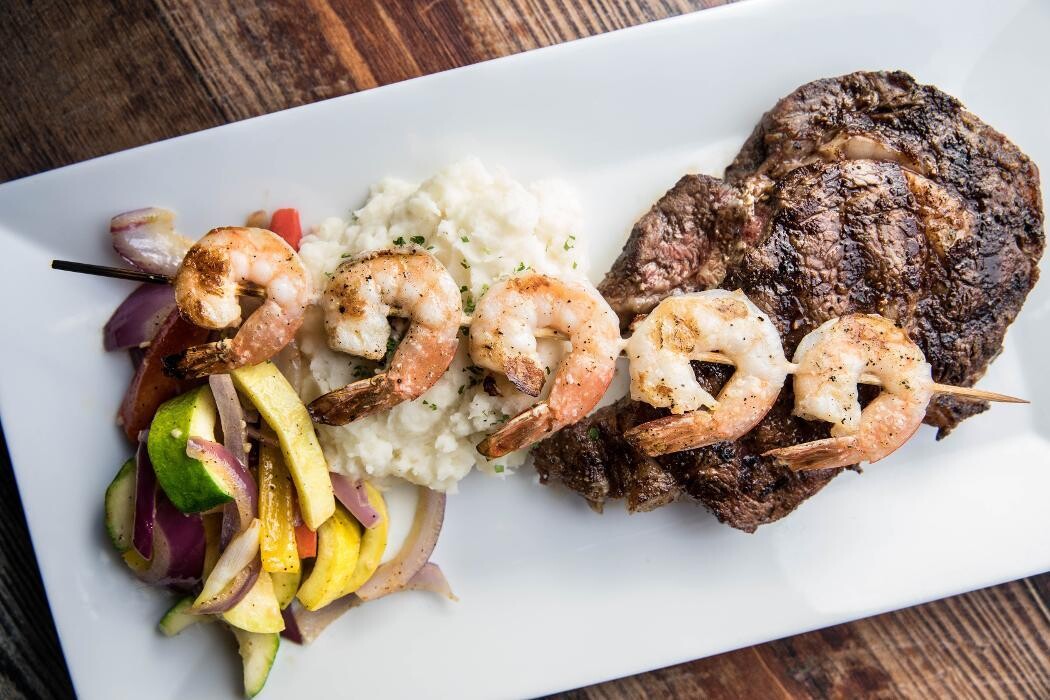 Images Stone Summit Steak & Seafood