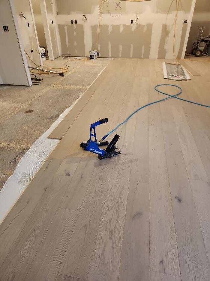 Images LeBeau Hardwood Floors LLC