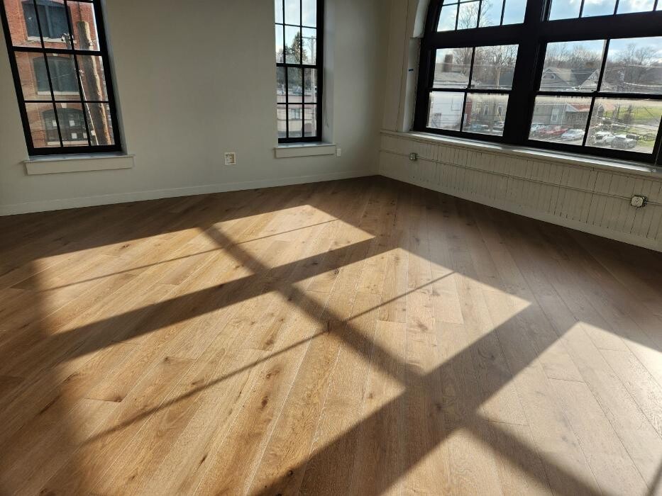 Images LeBeau Hardwood Floors LLC