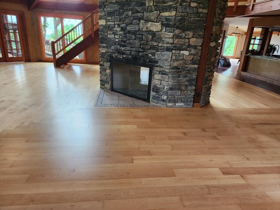 Images LeBeau Hardwood Floors LLC