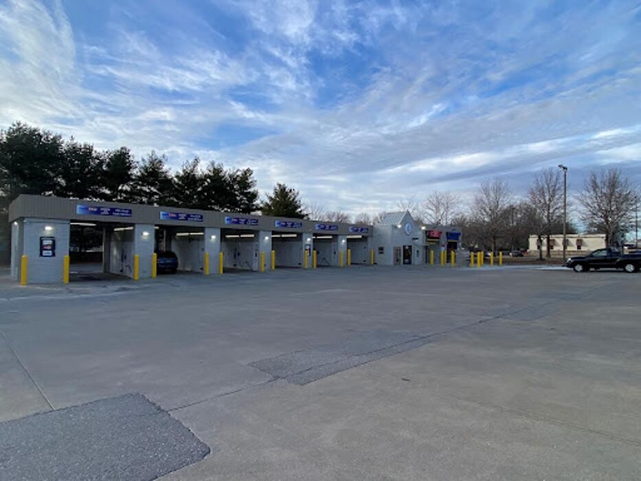 Images Swift Shine Car Wash