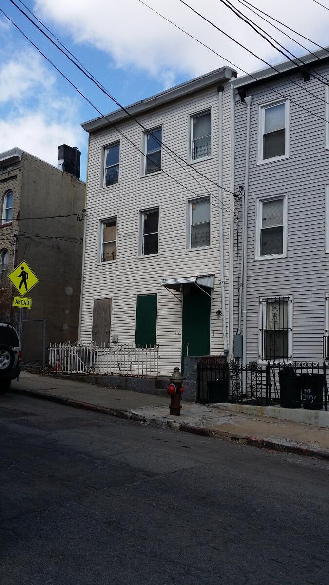 Images We Buy NJ Real Estate