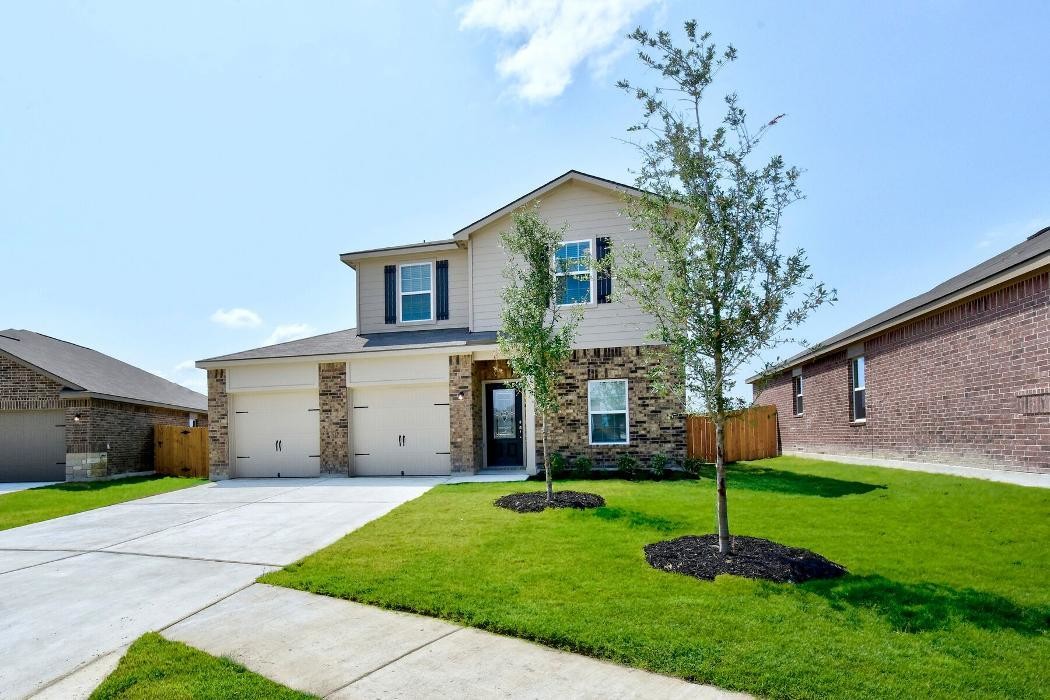 Images LGI Homes - Luckey Ranch