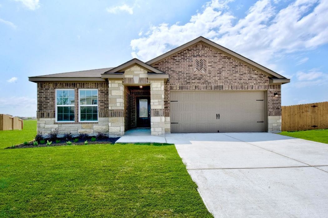 Images LGI Homes - Luckey Ranch