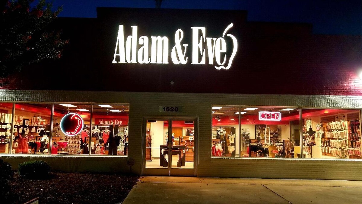 Images Adam & Eve Stores