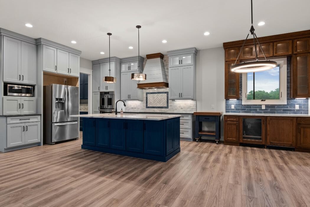 Images Ultimate Construction Inc