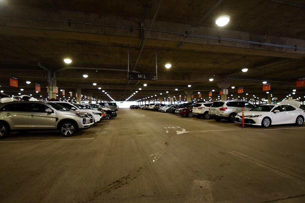 Images Budget Car Rental