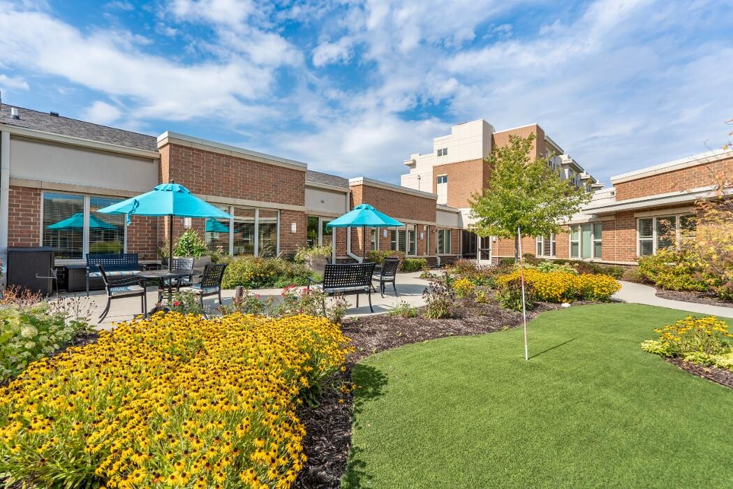 Images The Sheridan at Green Oaks