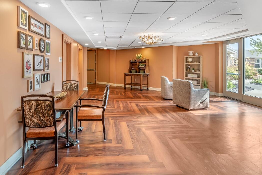 Images The Sheridan at Green Oaks