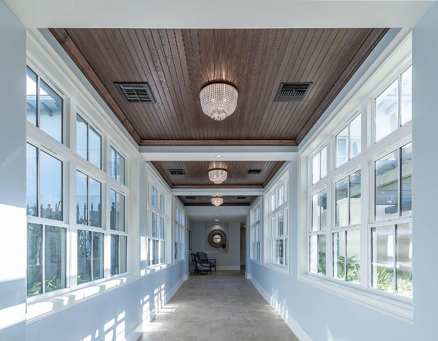 Images The Estate at Hyde Park