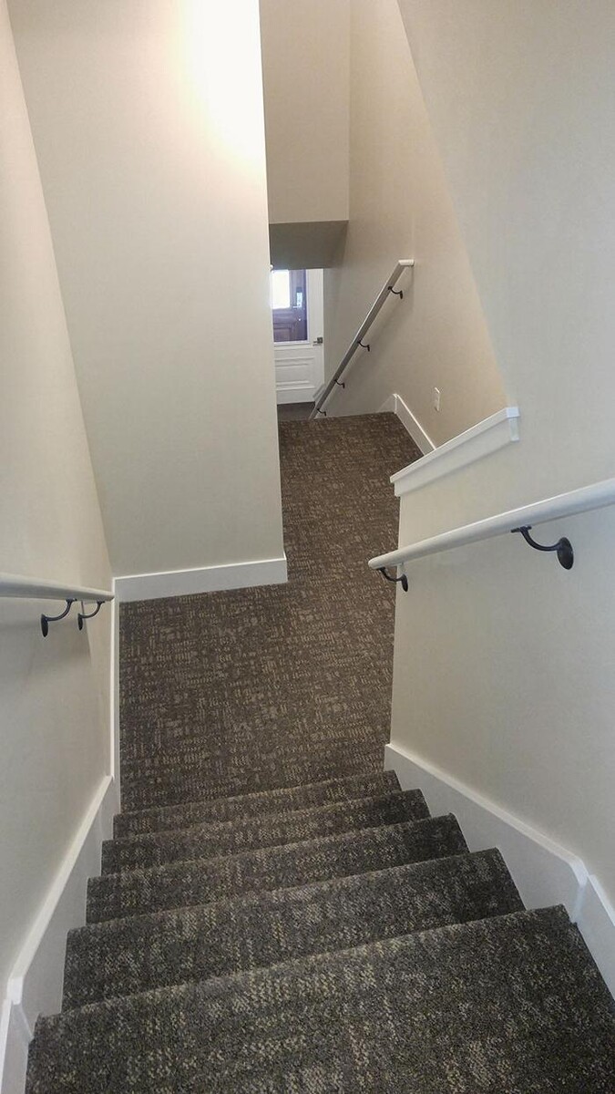 Images Needham's Home Center