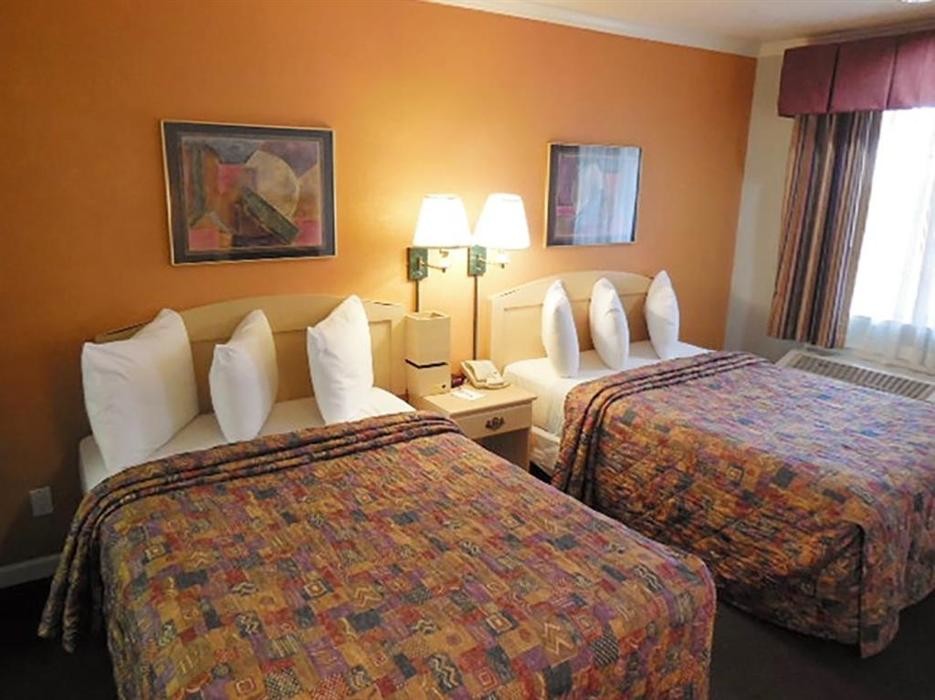 Images Inn at Golden Gate