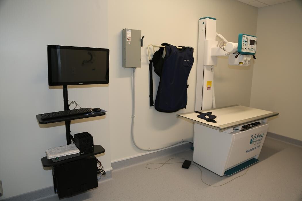 Images Noble West Animal Hospital