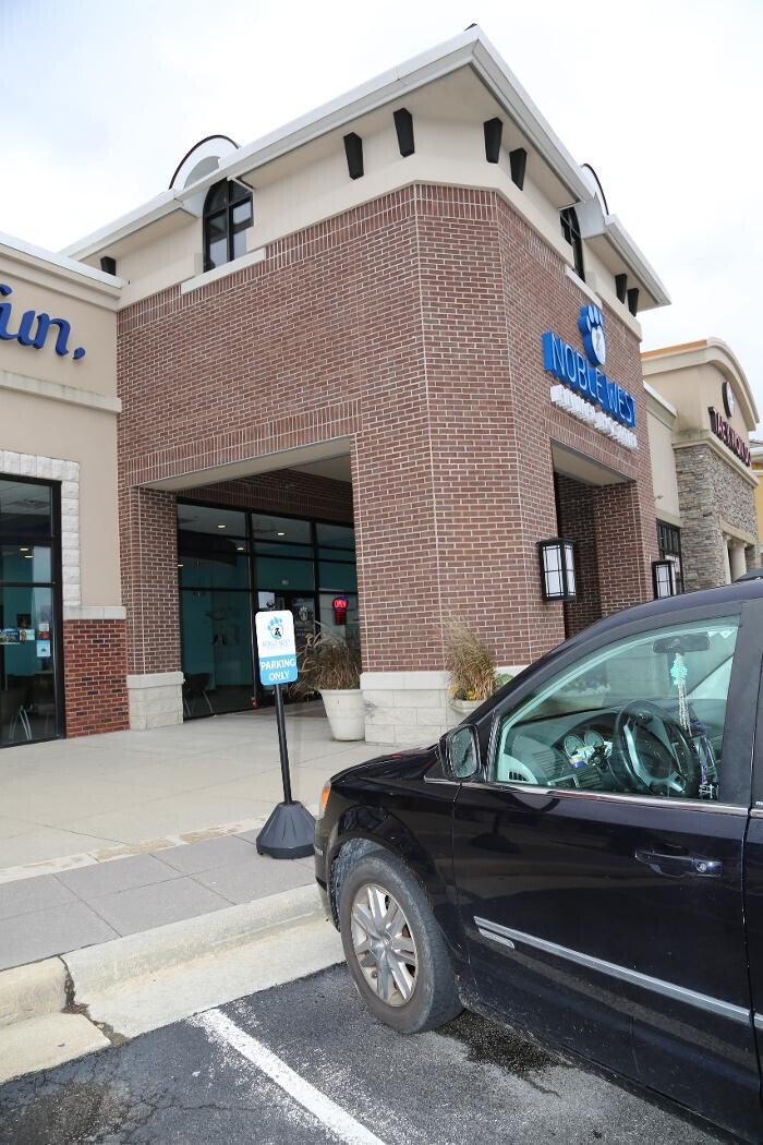 Images Noble West Animal Hospital