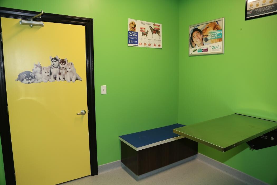 Images Noble West Animal Hospital