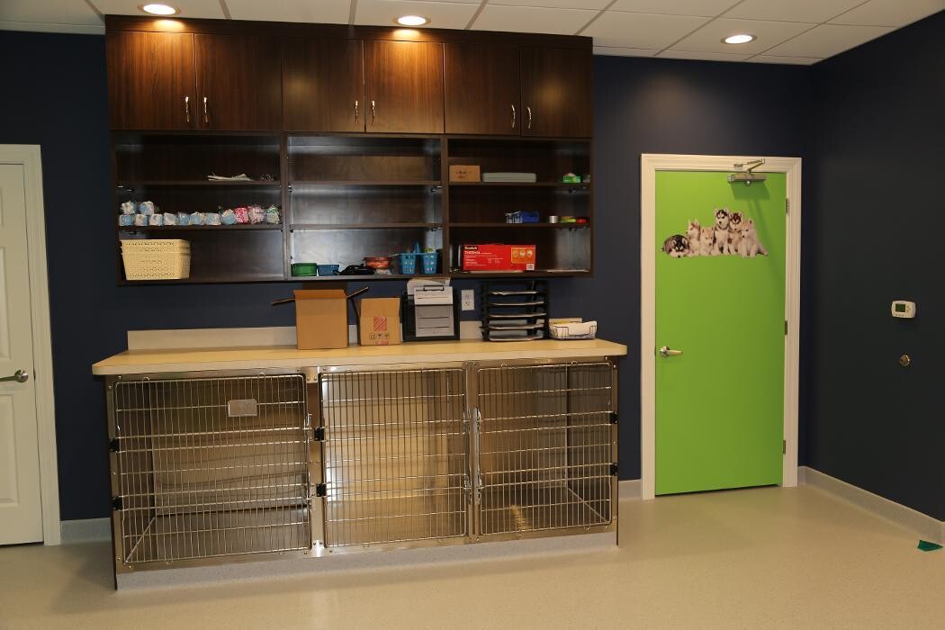 Images Noble West Animal Hospital