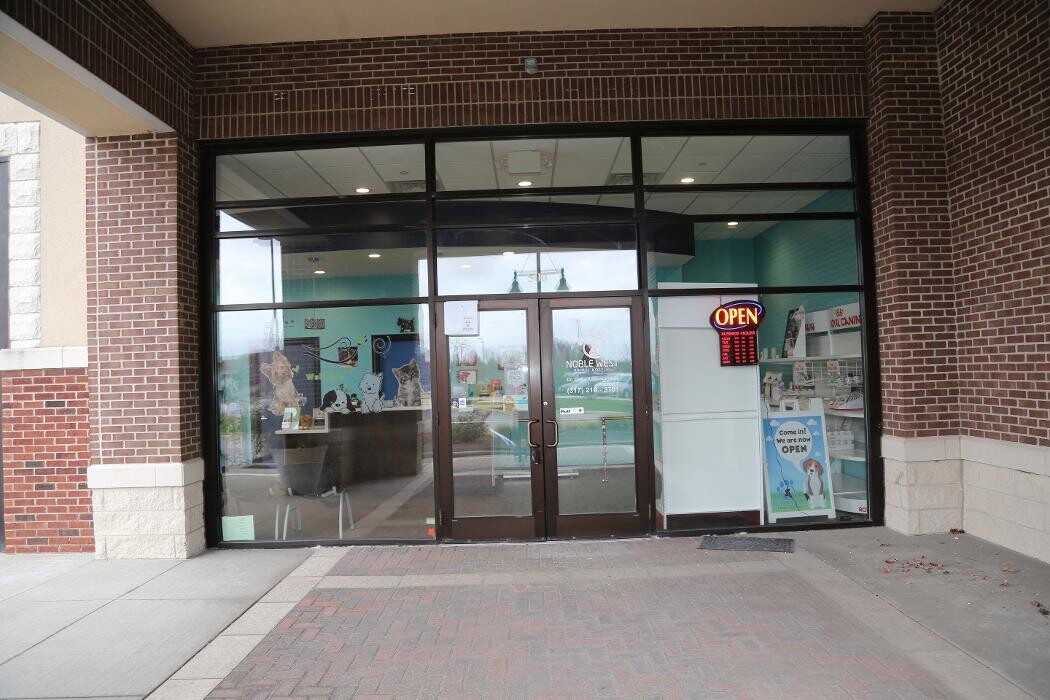 Images Noble West Animal Hospital