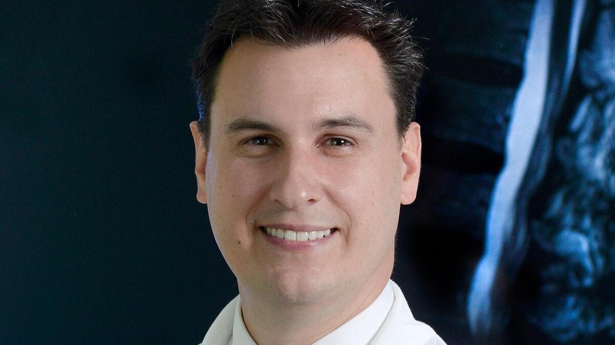 Images Stephen J. Massimi, MD