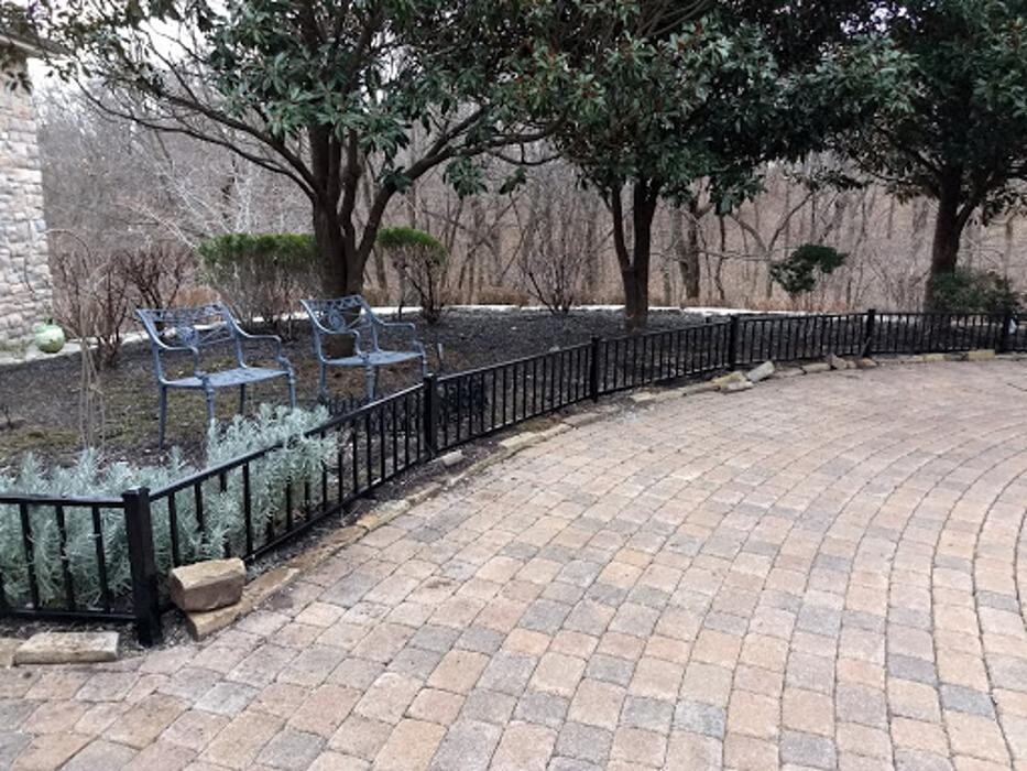 Images Guier Fence Co