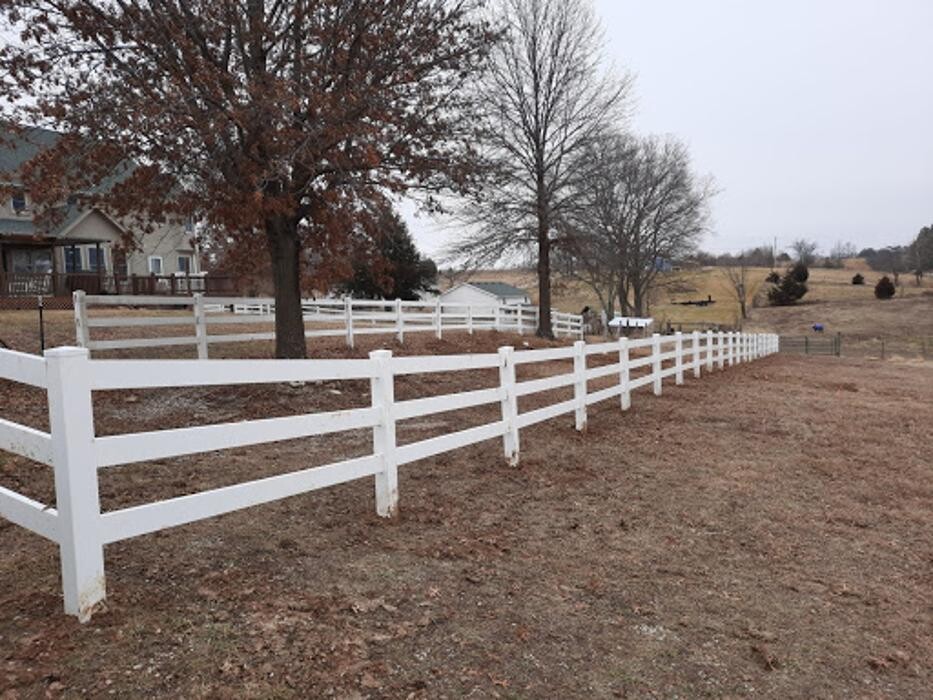 Images Guier Fence Co