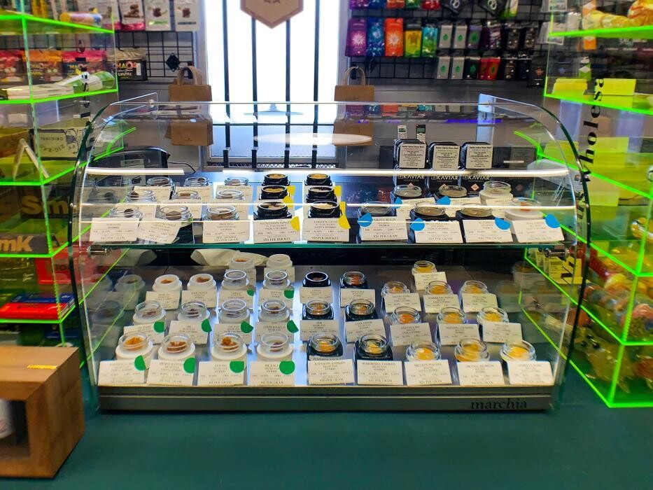 Images Greenfields Cannabis Dispensary