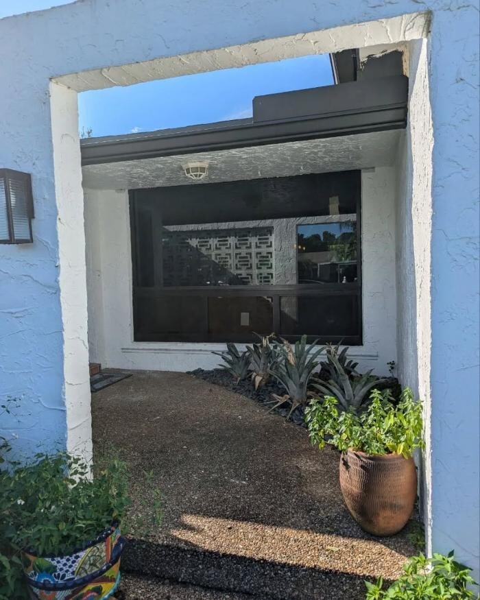 Images GM Door Window and Screen