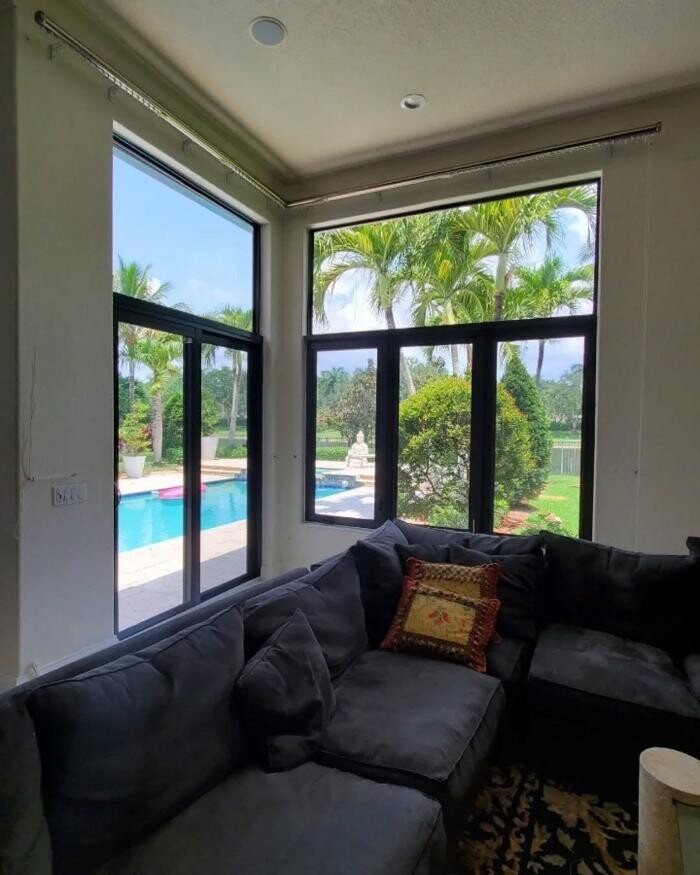 Images GM Door Window and Screen