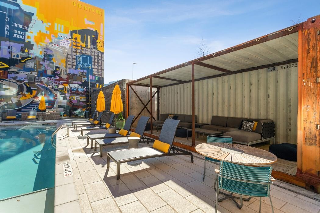 Images AMLI Westside