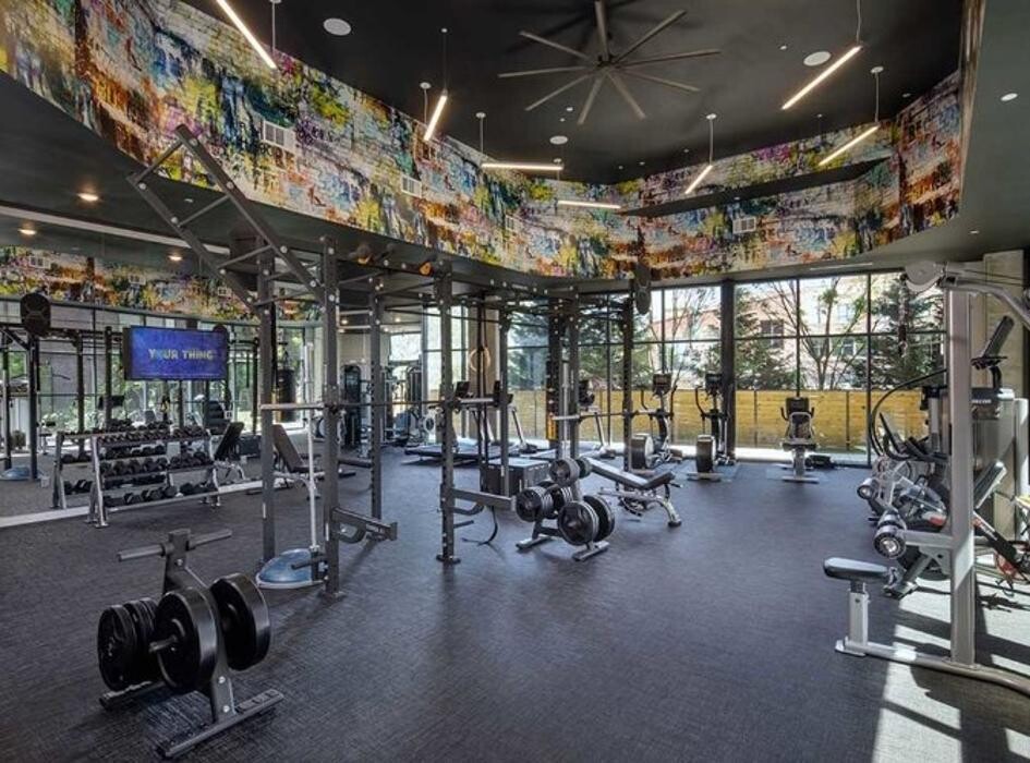 Images AMLI Westside