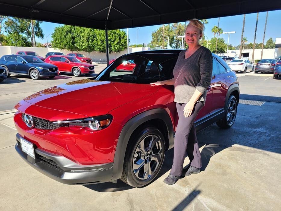 Images Tustin Mazda