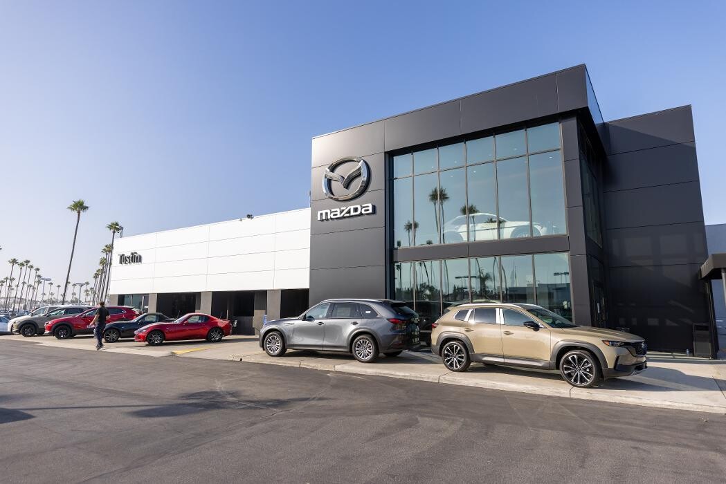 Images Tustin Mazda