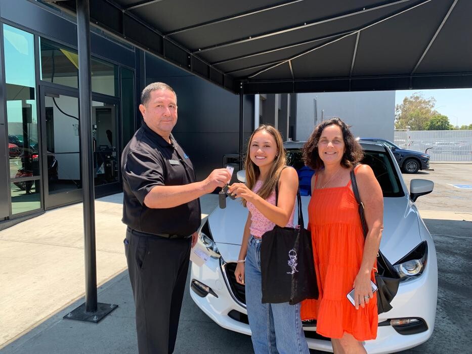 Images Tustin Mazda
