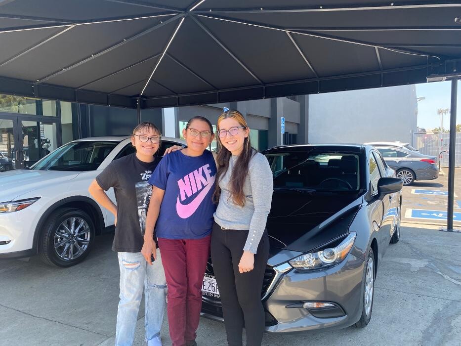 Images Tustin Mazda