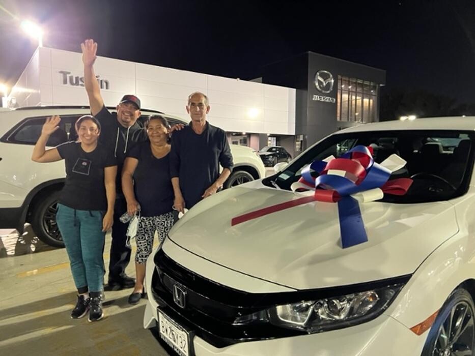 Images Tustin Mazda