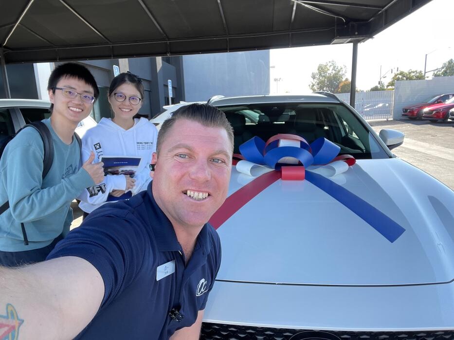 Images Tustin Mazda