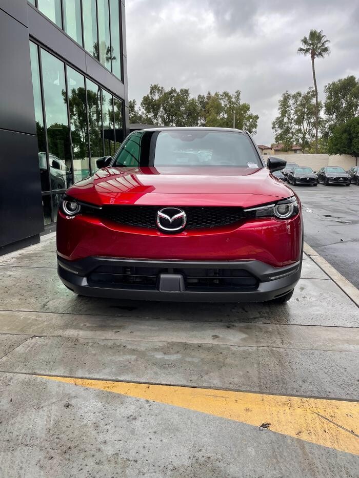 Images Tustin Mazda