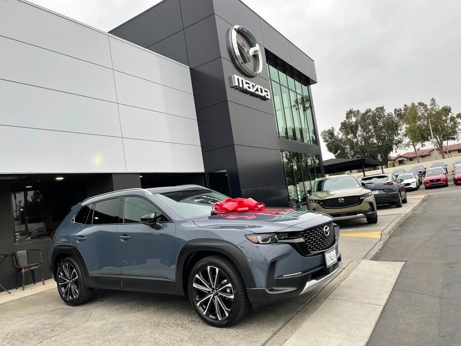 Images Tustin Mazda