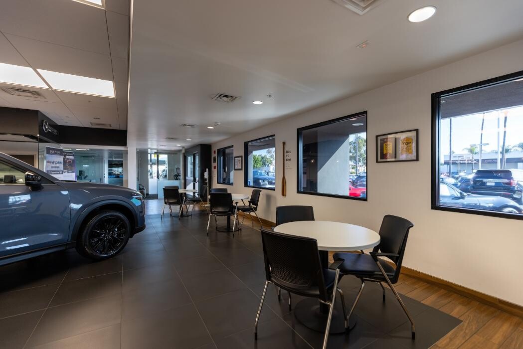 Images Tustin Mazda