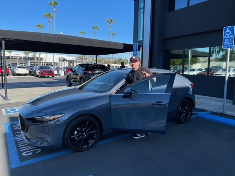 Images Tustin Mazda