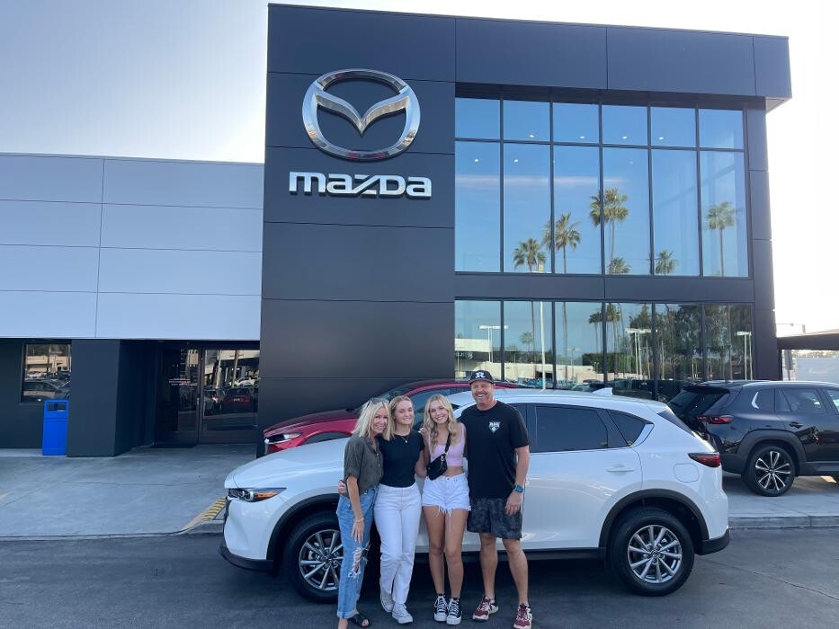 Images Tustin Mazda