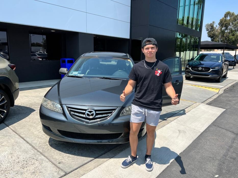 Images Tustin Mazda