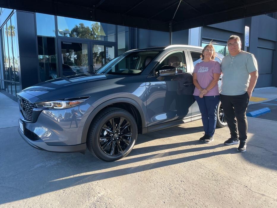 Images Tustin Mazda