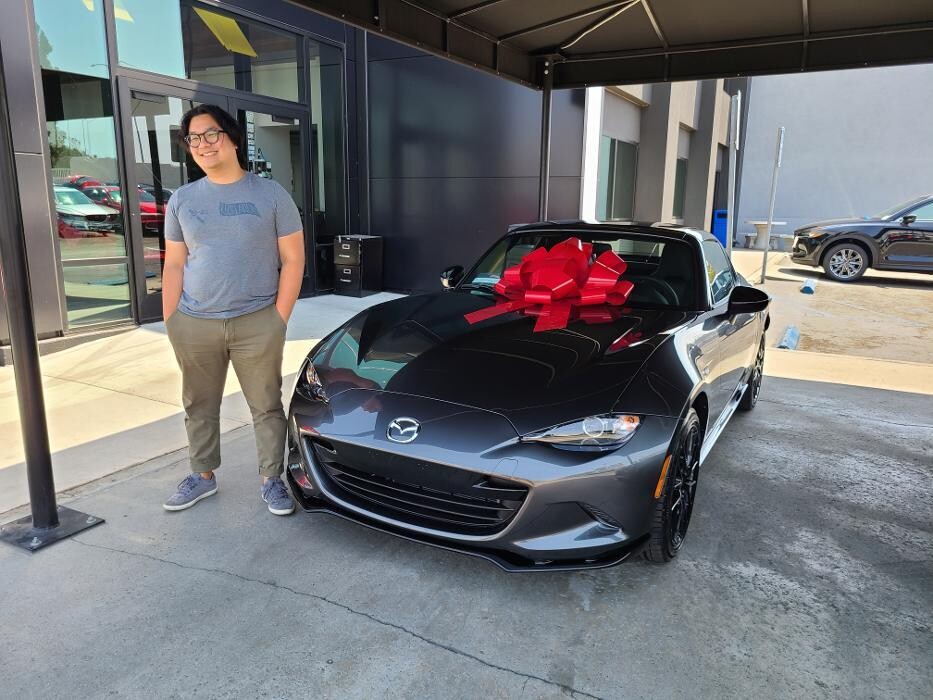 Images Tustin Mazda
