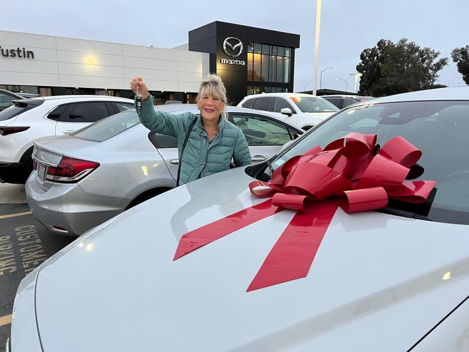 Images Tustin Mazda