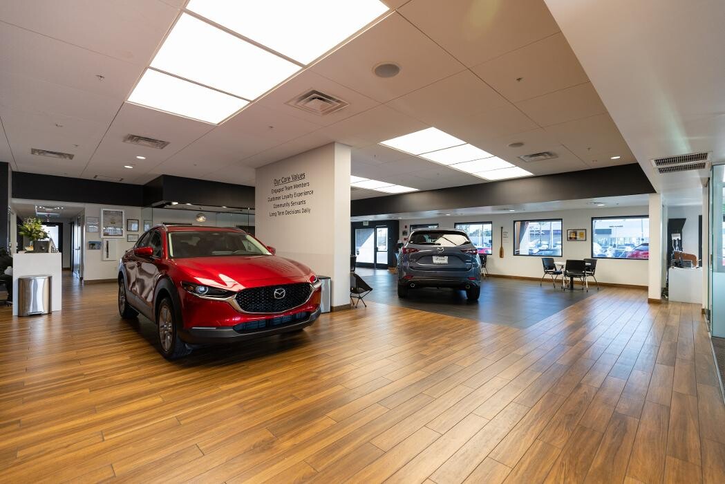 Images Tustin Mazda