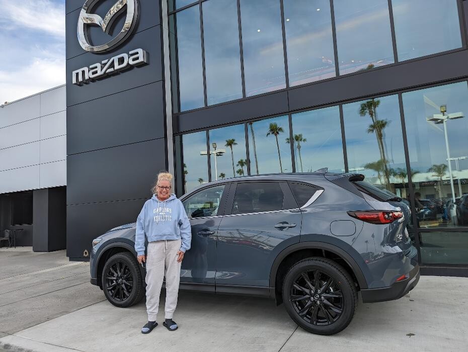 Images Tustin Mazda