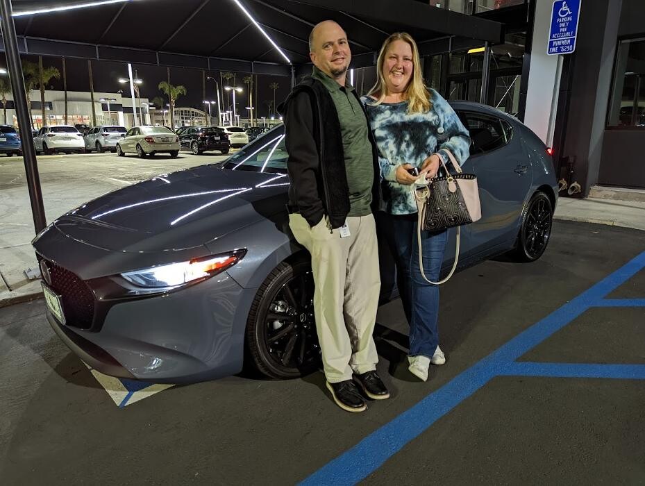 Images Tustin Mazda