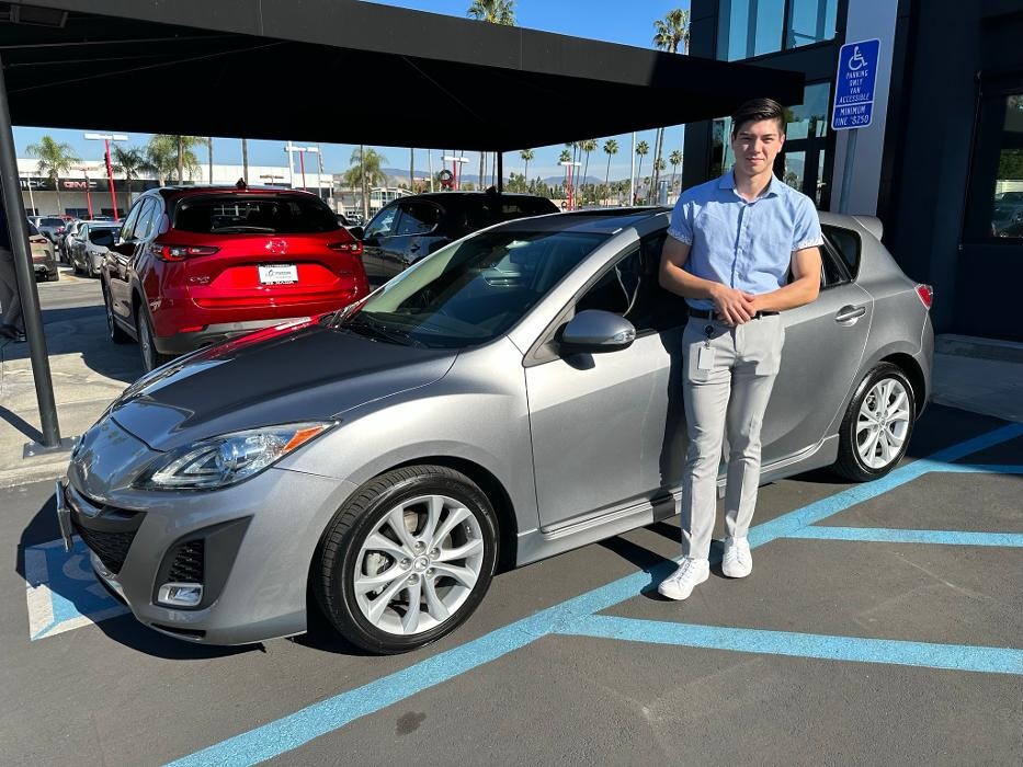 Images Tustin Mazda