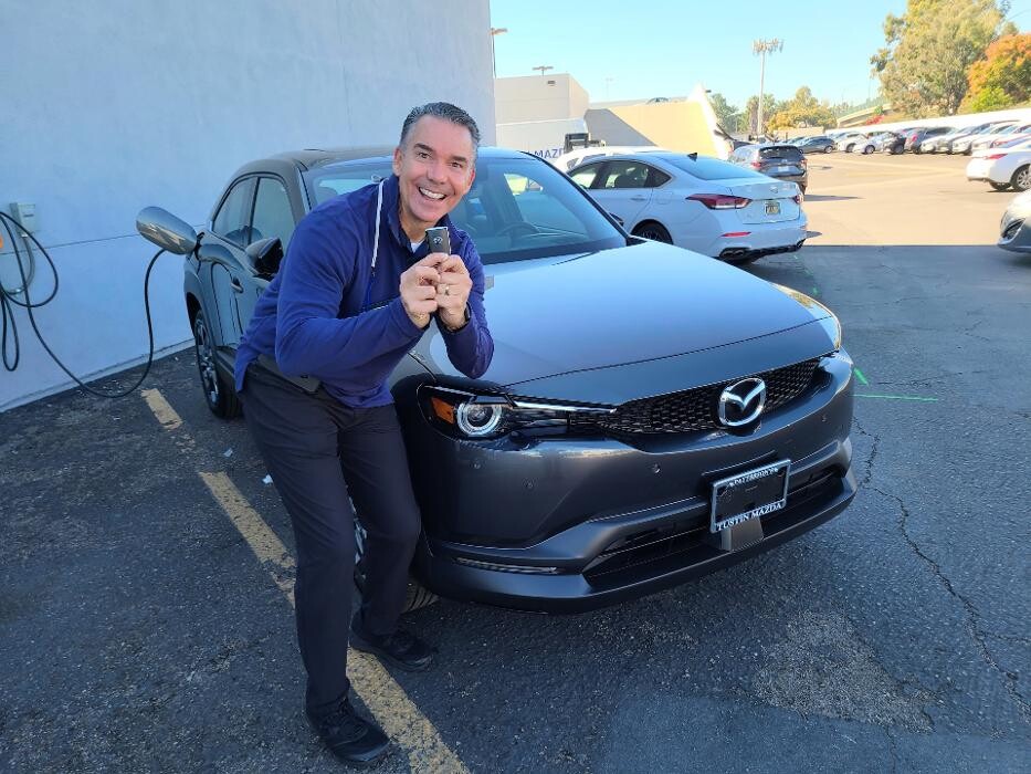 Images Tustin Mazda