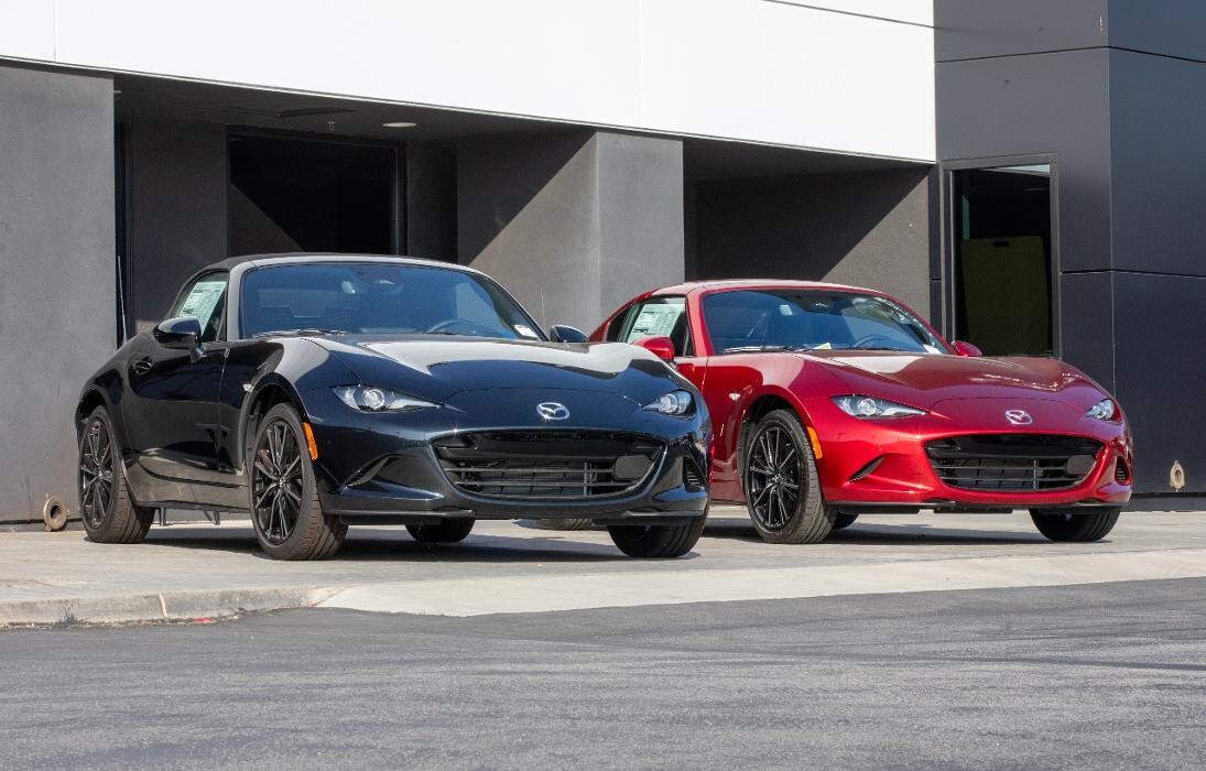 Images Tustin Mazda